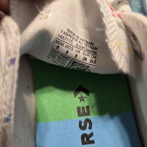 Converse Pride collection size 8